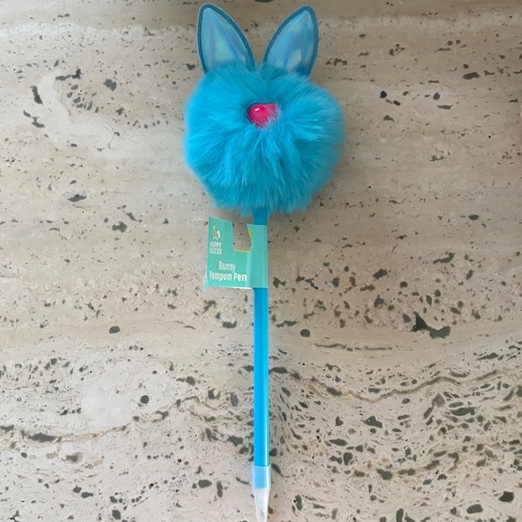 It’s Easter!!! Cute plastic egg with a cute surprise inside No Candy!! - Picture 6 of 7